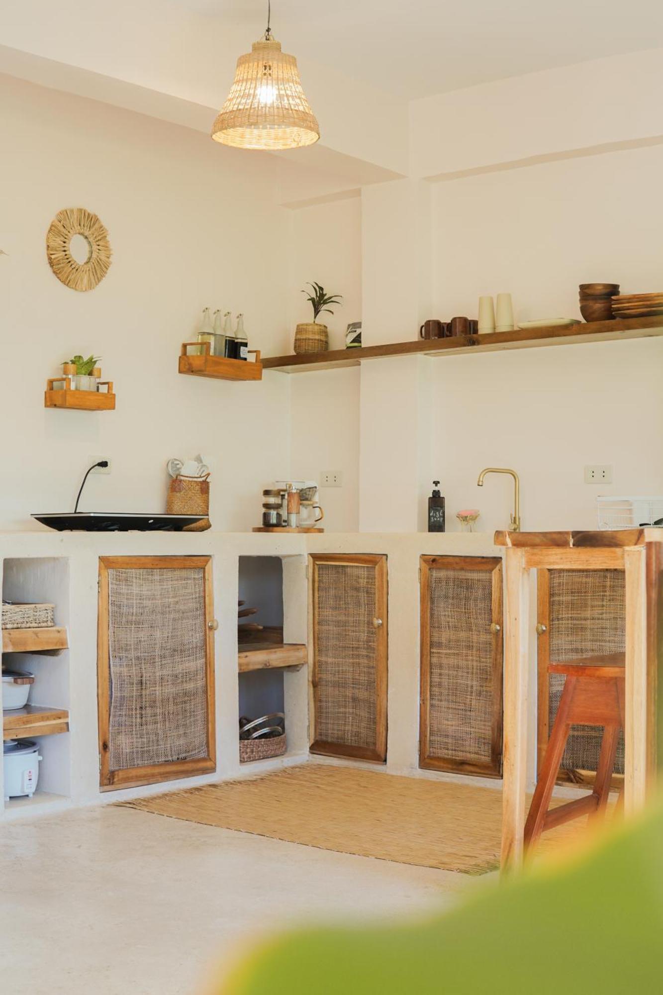 Greenhouse Siargao Roadside Boutique Apartments General Luna  Buitenkant foto