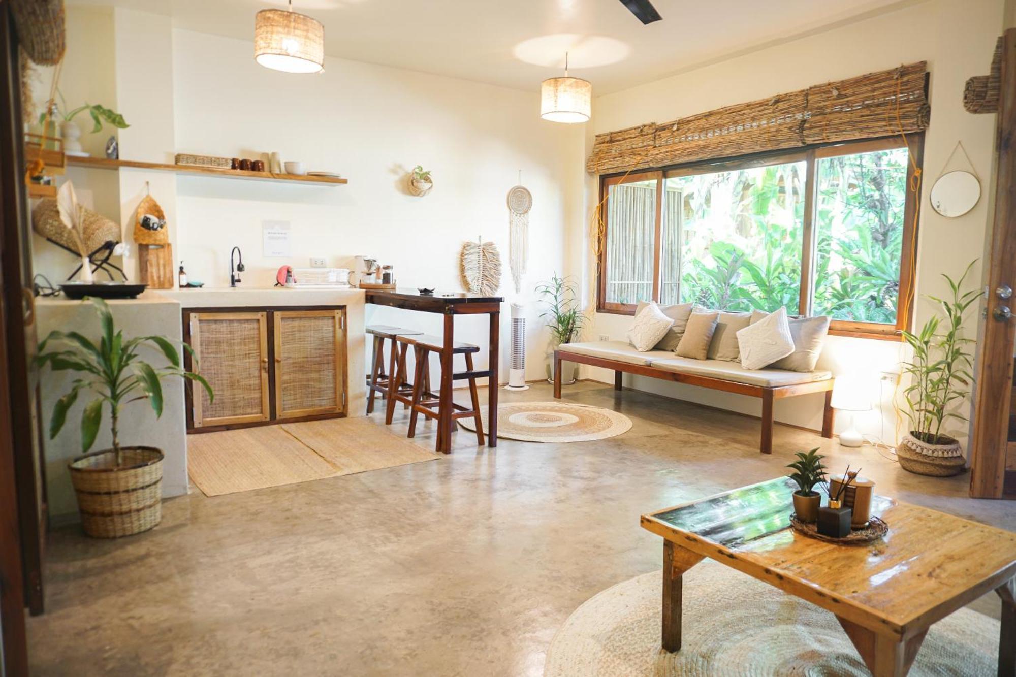 Greenhouse Siargao Roadside Boutique Apartments General Luna  Buitenkant foto